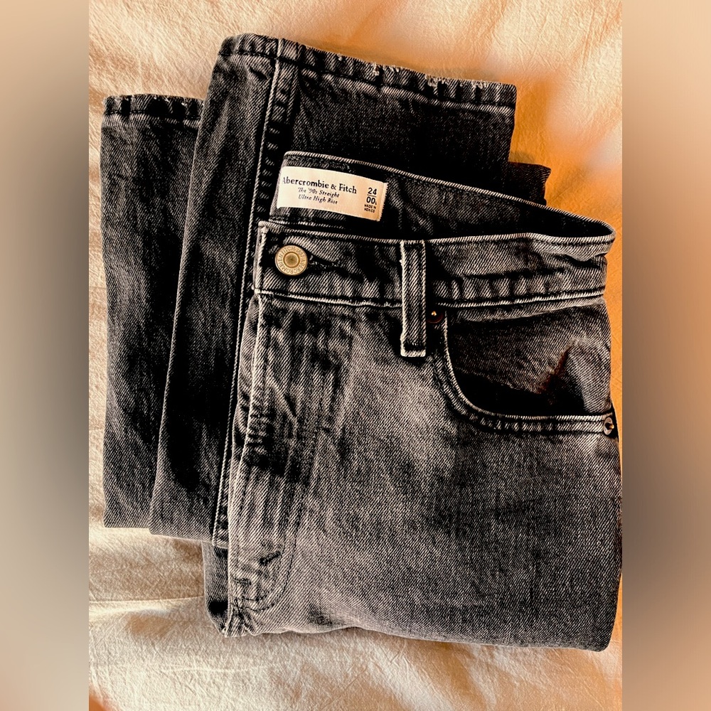 Abercrombie & Fitch The 90’s Ultra High Rise Jeans - black - 24/ 00L